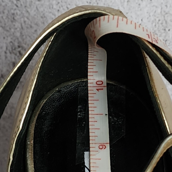 Brian Atwood. Gold Metallic Leather, T Strap Pumps Heels - Picture 6 of 16